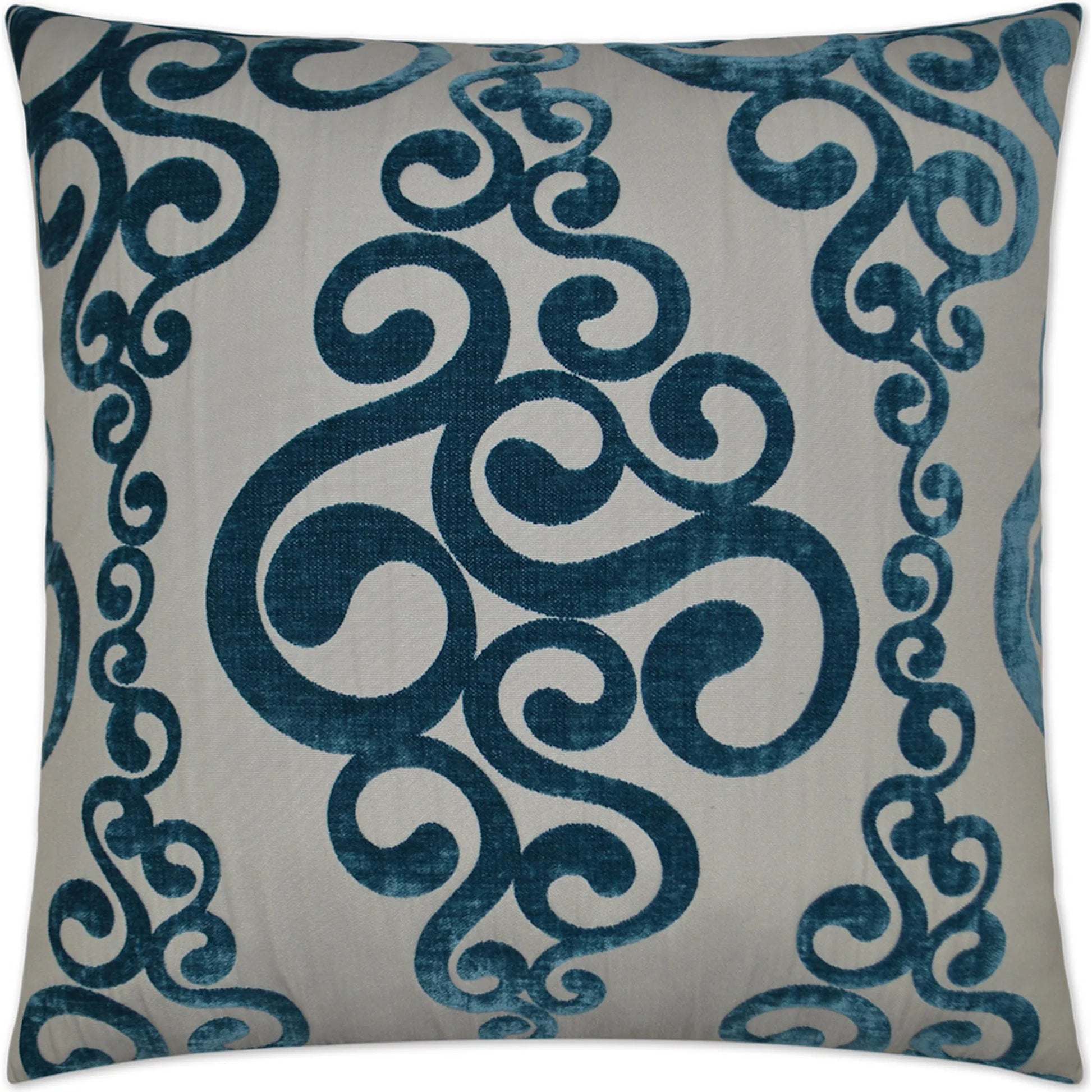 Harpo Pillow by DV Kap Home. Made from 75% polyester, 22% acrylic, 3% viscose in a traditional style.