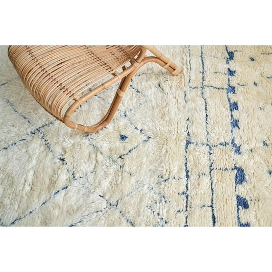 Moroccan 2563 Rug by Exquisite Rugs in ivory, blue. Made from new zealand wool in a unique style.
