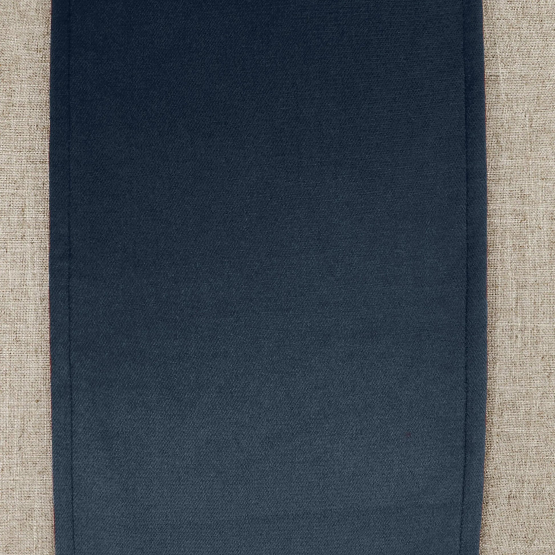 Jefferson Pillow by DV Kap Home. Made from 55% linen, 45% viscose in a transitional style.