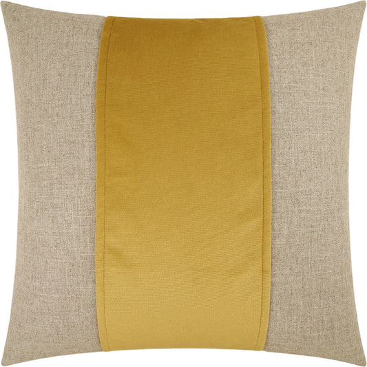 Jefferson Pillow by DV Kap Home. Made from 55% linen, 45% viscose in a unique style.