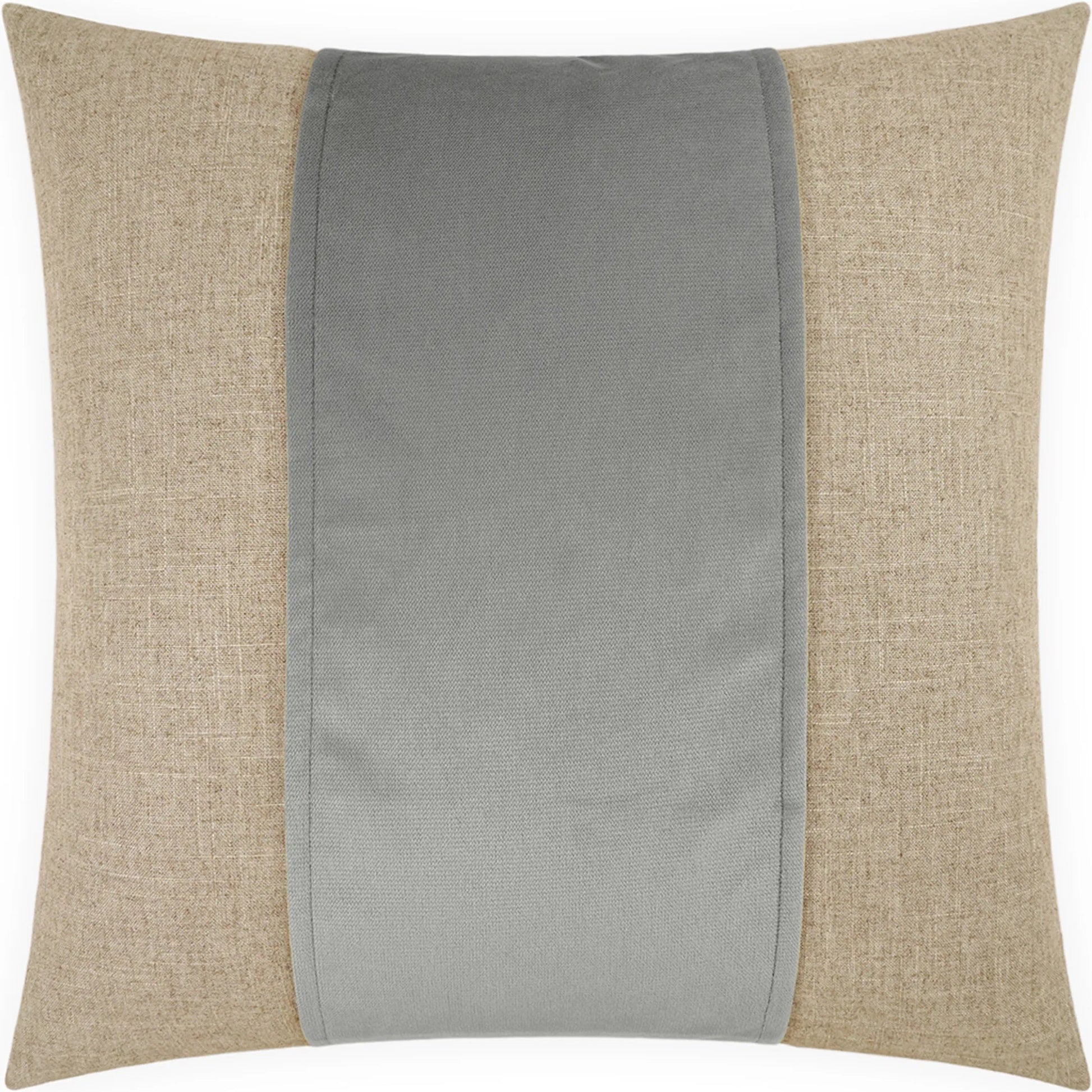 Jefferson Pillow by DV Kap Home. Made from 55% linen, 45% viscose in a transitional style.