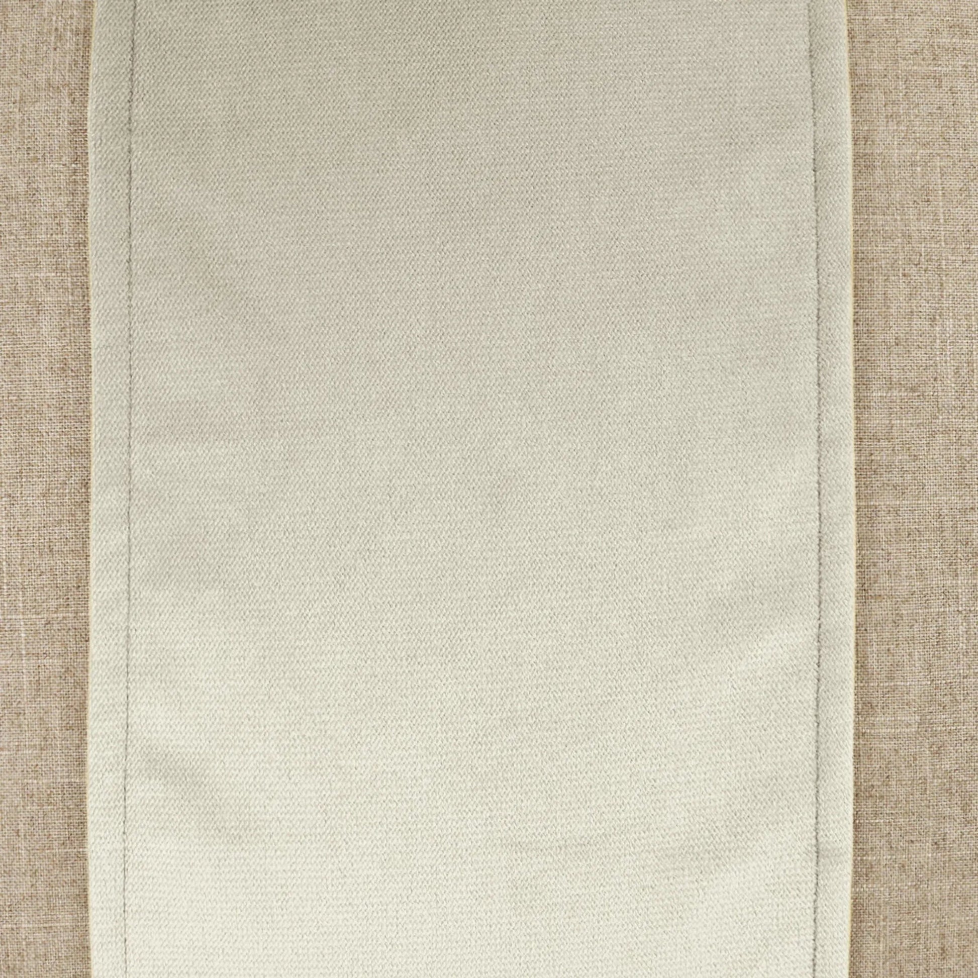 Jefferson Pillow by DV Kap Home. Made from 55% linen, 45% viscose in a transitional style.