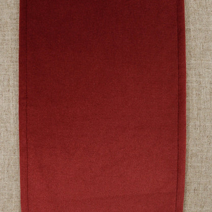 Jefferson Pillow by DV Kap Home. Made from 55% linen, 45% viscose in a transitional style.