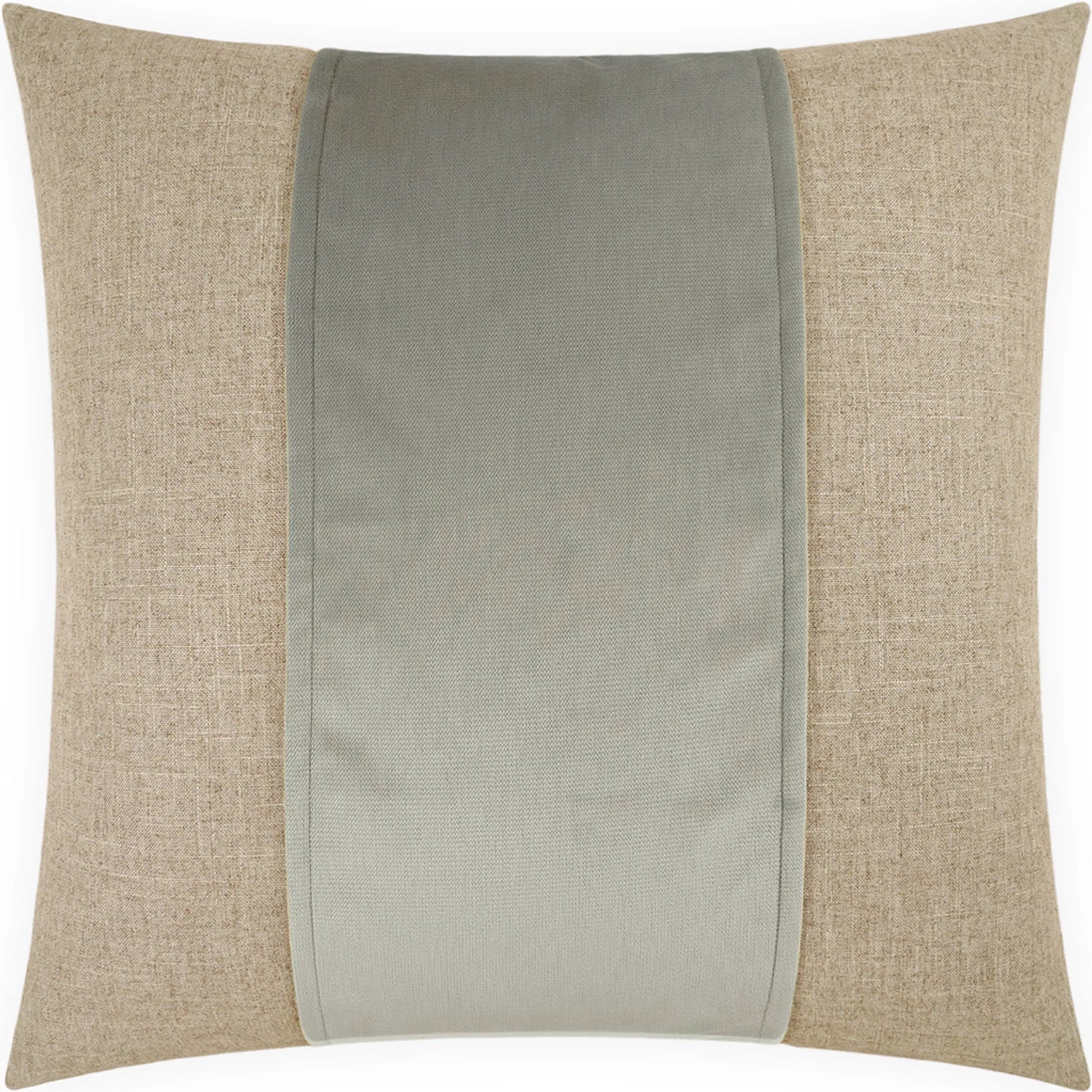Jefferson Pillow by DV Kap Home. Made from 55% linen, 45% viscose in a transitional style.