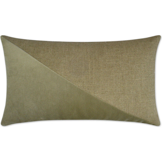 Jefferson Lumbar by DV Kap Home. Made from 55% linen, 45% viscose in a modern style.