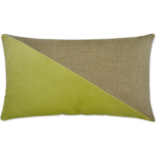 Jefferson Lumbar by DV Kap Home. Made from 55% linen, 45% viscose in a modern style.
