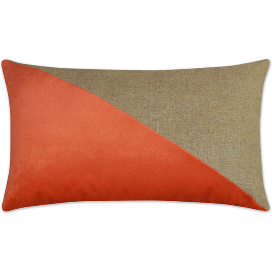 Jefferson Lumbar by DV Kap Home. Made from 55% linen, 45% viscose in a modern style.