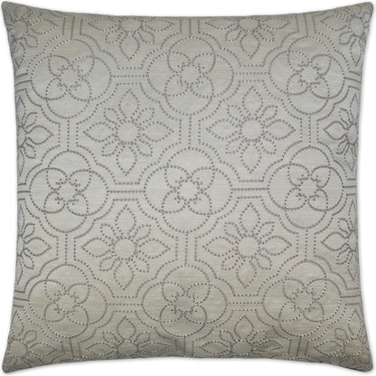 Ruched up by DV Kap Home. Made from base: 100% polyester, embroidery: 100% polyester in a transitional style.