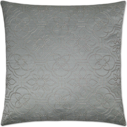 Ruched up by DV Kap Home. Made from base: 100% polyester, embroidery: 100% polyester in a transitional style.