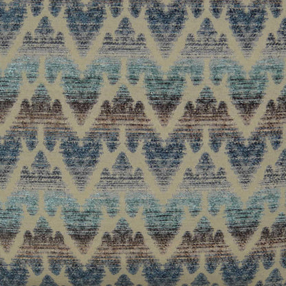 Kearney Pillow by DV Kap Home. Made from 64% polyester, 18% cotton, 18% rayon in a eclectic & global style.