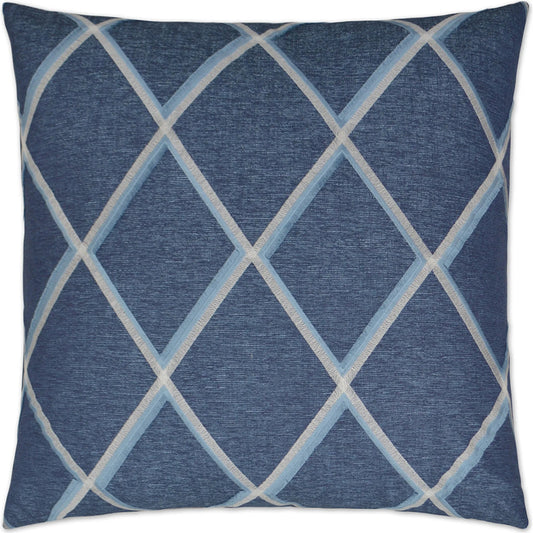 Markham Pillow by DV Kap Home. Made from 40% viscose, 28% poly, 20% cotton, 12% linen in a unique style.