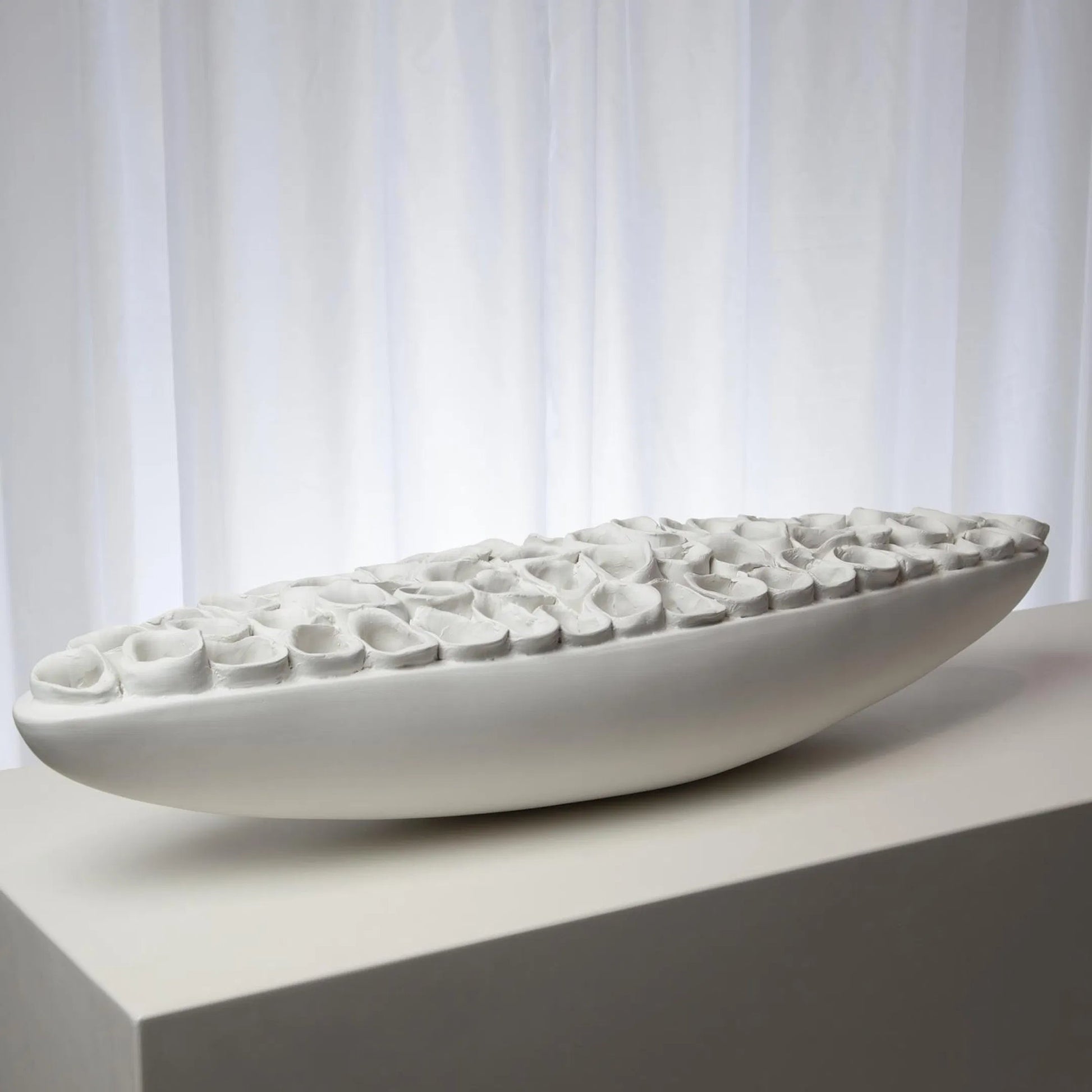 Reef Centerpiece by Global Views. Made from artistic ceramic in a coastal style.