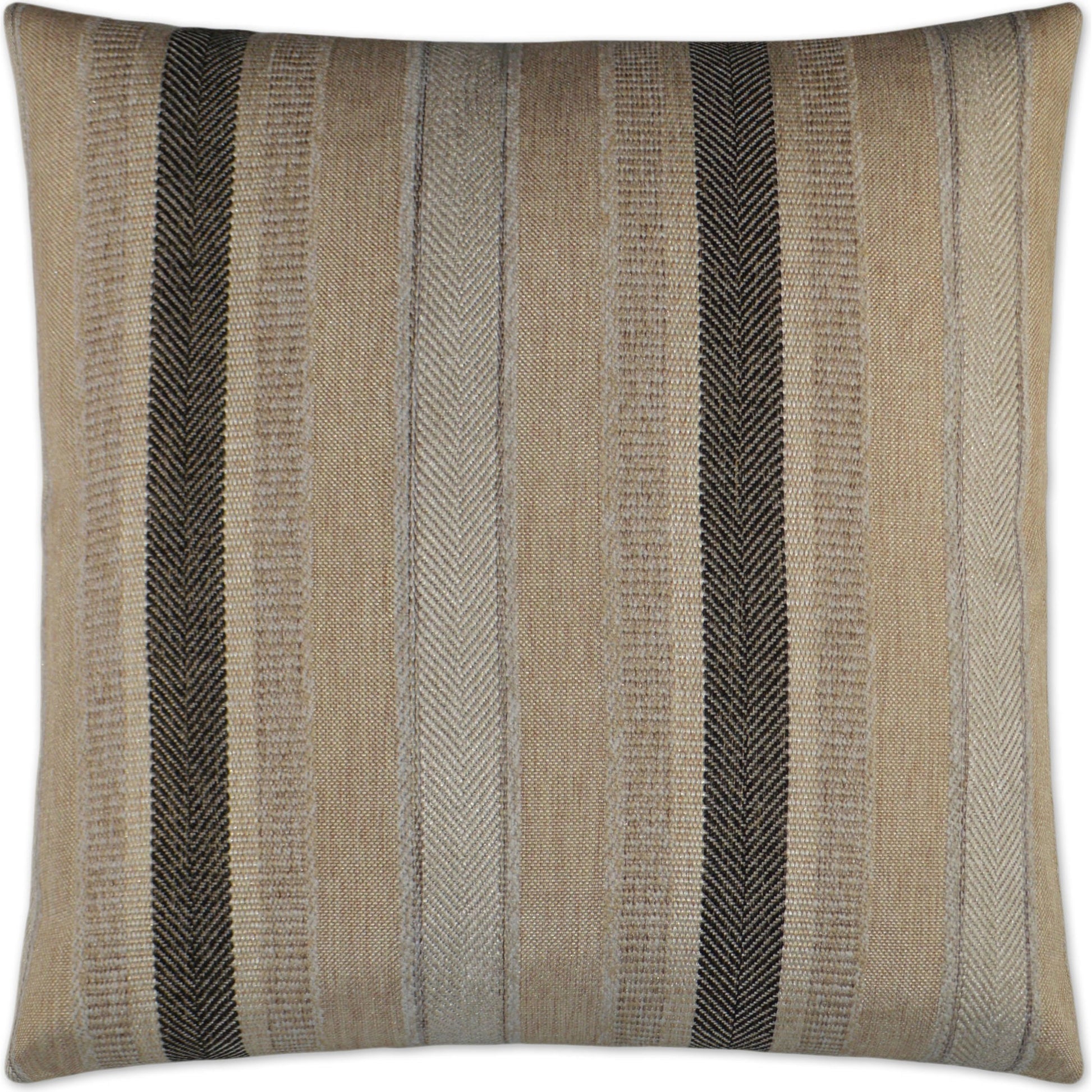 Habitat by DV Kap Home. Made from 100% polyester in a transitional style.
