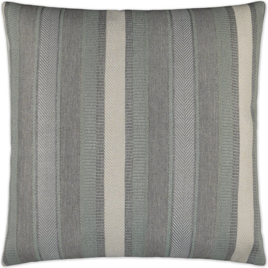 Habitat by DV Kap Home. Made from 100% polyester in a transitional style.