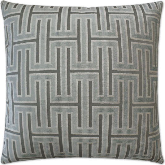 Carlyle by DV Kap Home. Made from 70% rayon, 30% polyester in a transitional style.