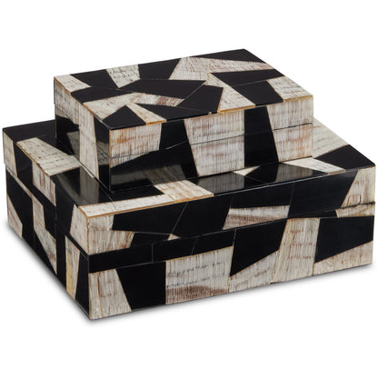 Bindu Box Set by Currey and Company in natural, black, linen. Made from chiseled horn, composite, linen, engineered hardwood in a modern style.