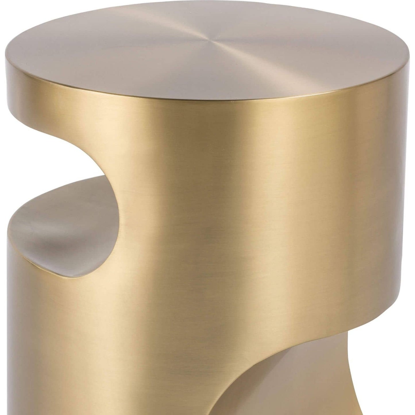005 S-287116 | Closeup | Nathan Side Table by Regina Andrew in brass and brass. Made from stainless steel in a modern style.