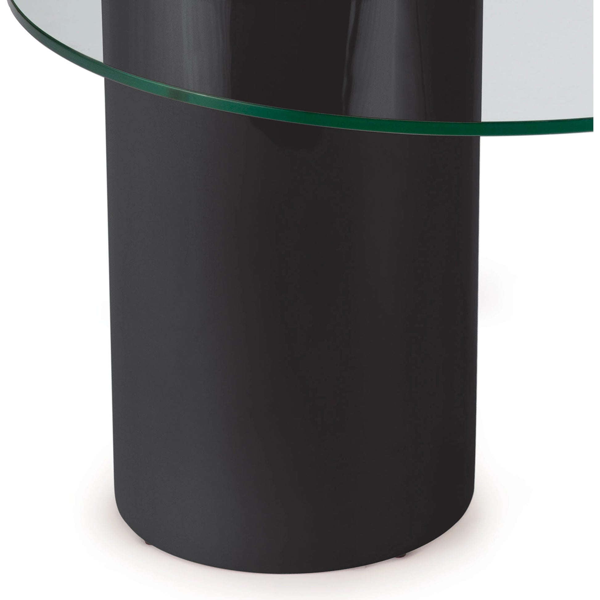 Odette Side Table by Regina Andrew in black. Made from stainless steel in a modern style.