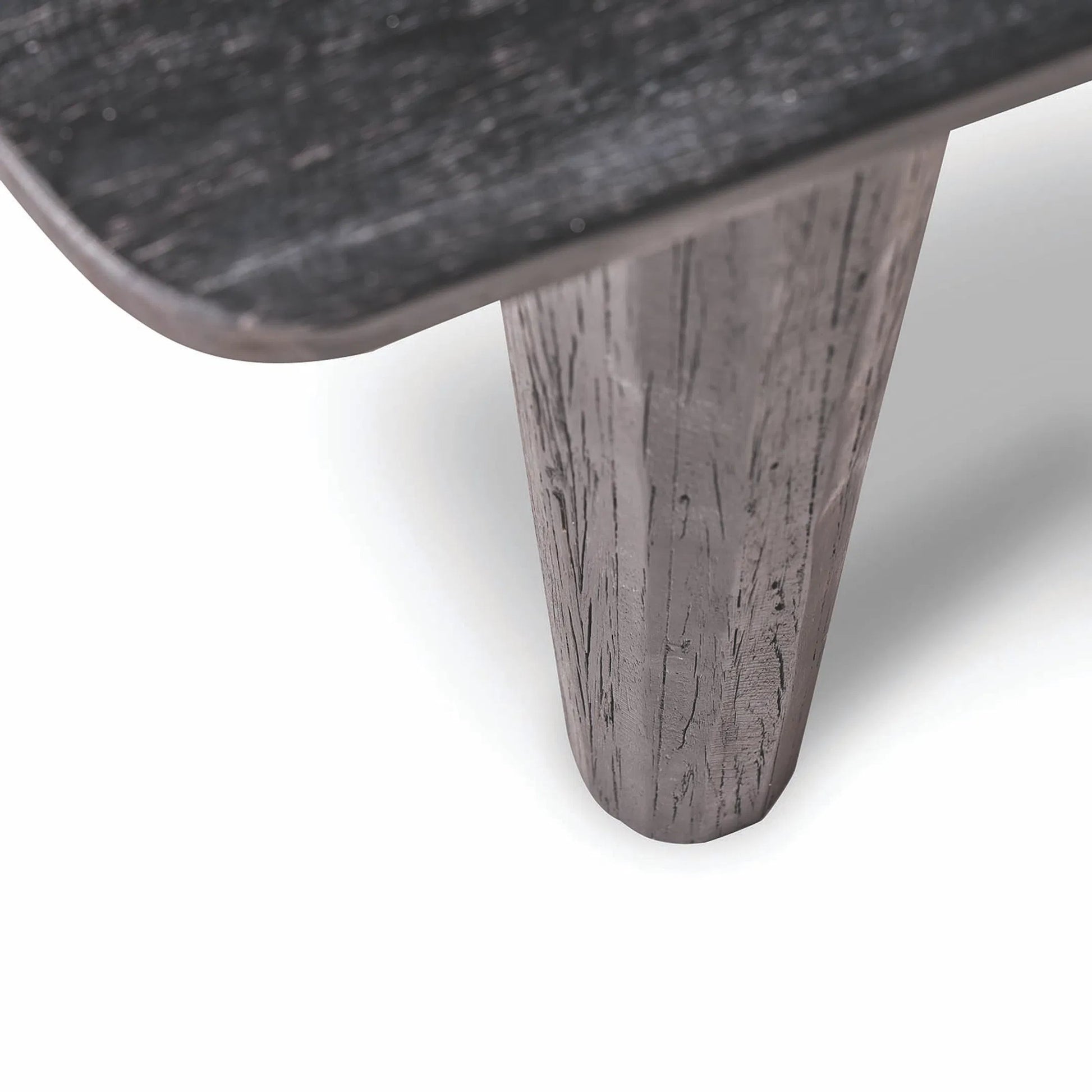 Astro Wood Bench by Regina Andrew in black and black. Made from reclaimed wood in a unique style.
