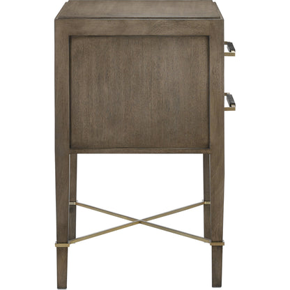 Verona Chanterelle Nightstand by Currey and Company in chanterelle, coffee, champagne. Made from mahogany, brass, iron in a transitional style.