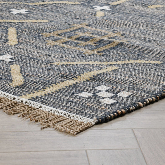 Belfast Wool Blend Area Rug by Villa by Classic Home. Made from 60% wool, 30% jute, 10% cotton in a unique style.