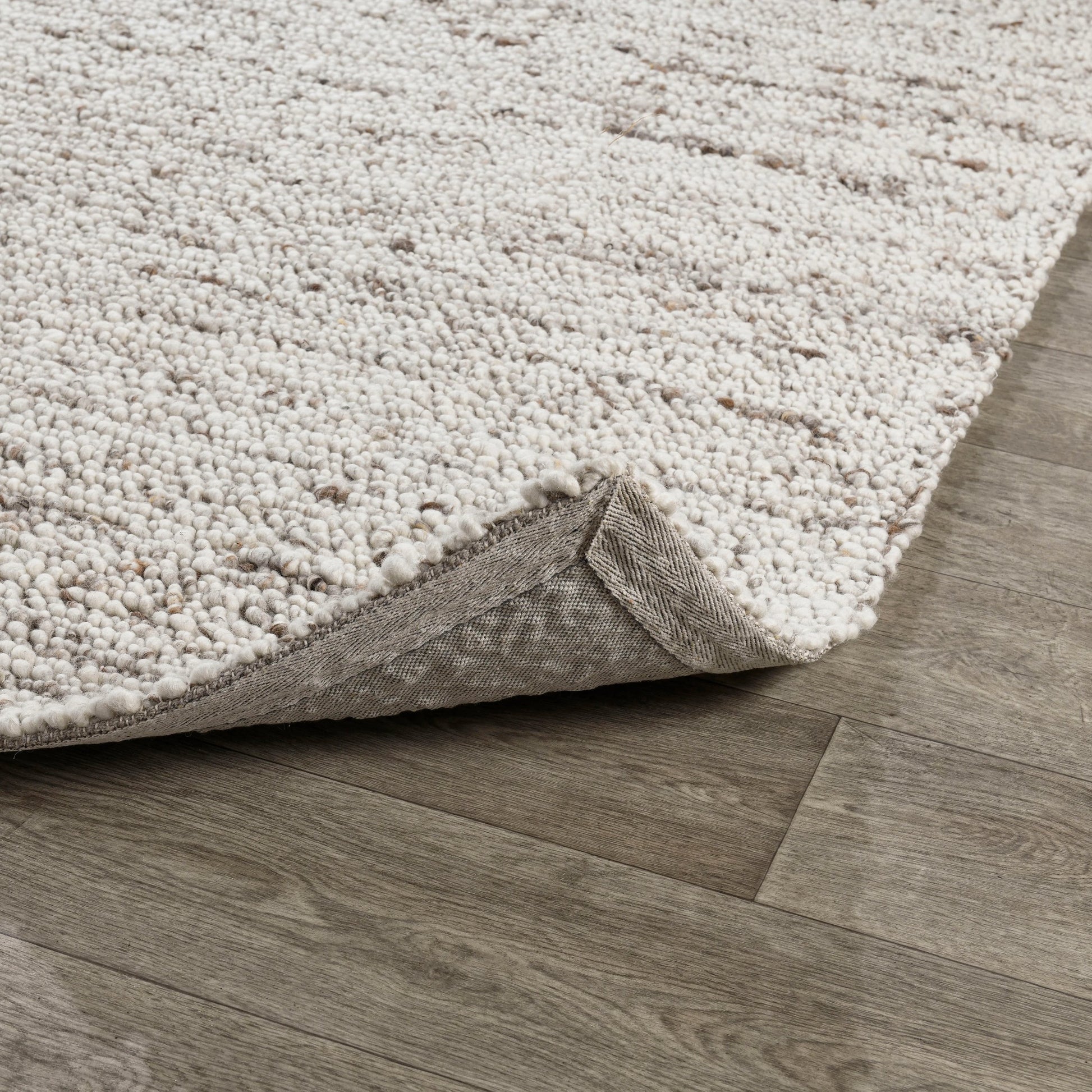 Loomis Heathered Wool Area Rug by Villa by Classic Home. Made from 100% new zealand wool in a unique style.