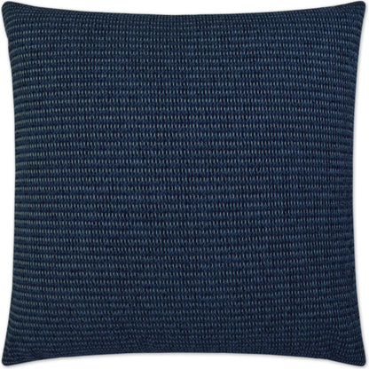 Entwine by DV Kap Home. Made from 100% polyester in a modern style.