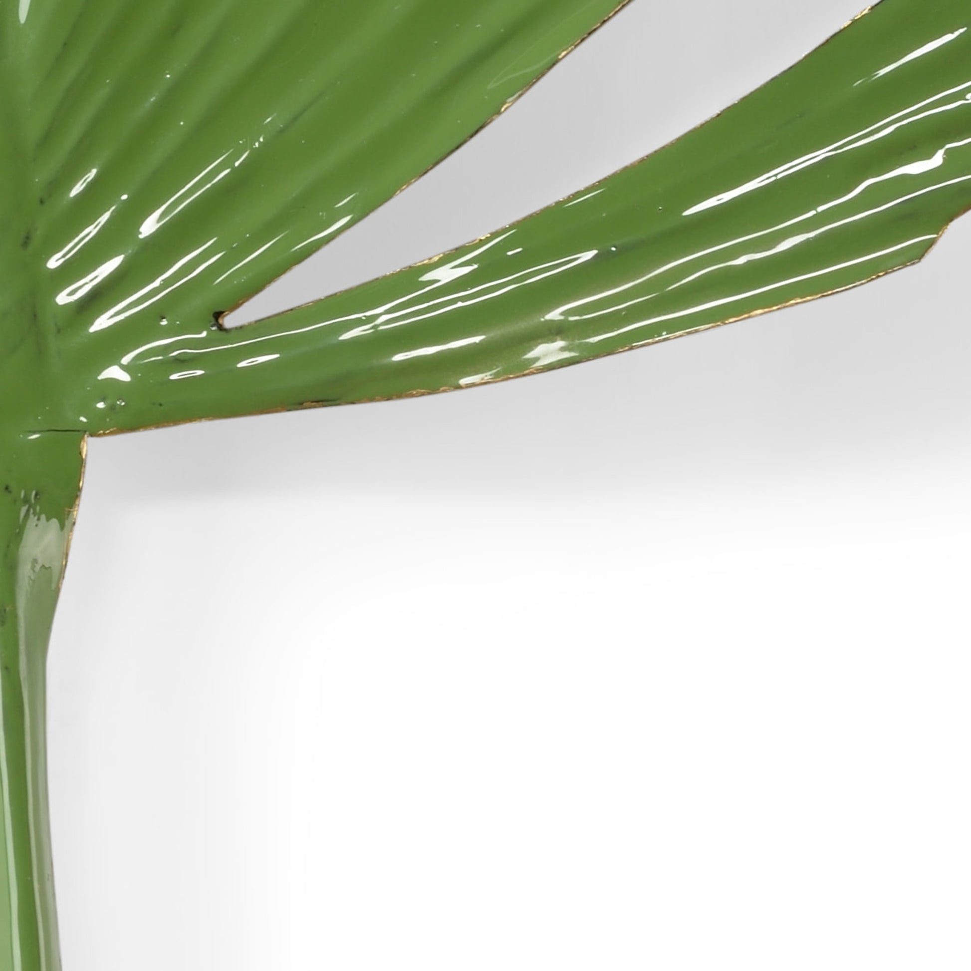 Split Leaf Palm by Wildwood in green enamel. Made from metal in a coastal style.
