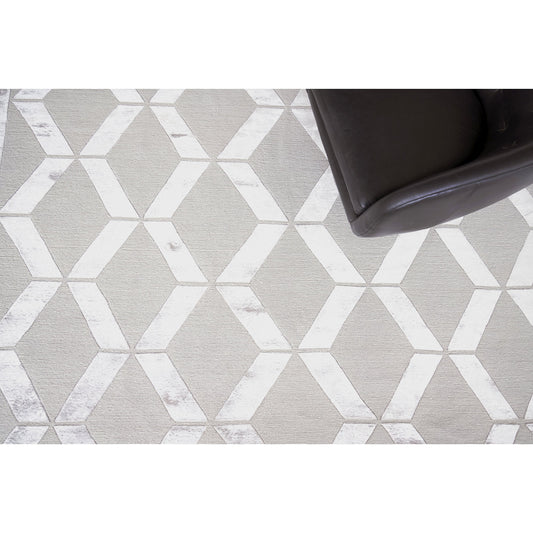 Metro Velvet 3030 Rug by Exquisite Rugs in silver. Made from new zealand wool, viscose in a unique style.