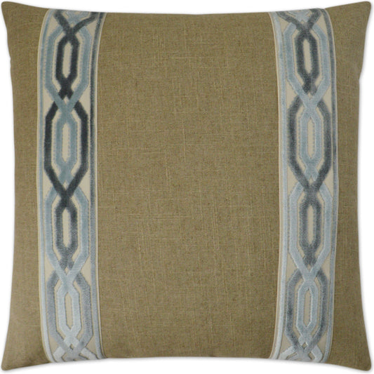 Cannes by DV Kap Home. Made from 30% polyester, 70% viscose in a transitional style.