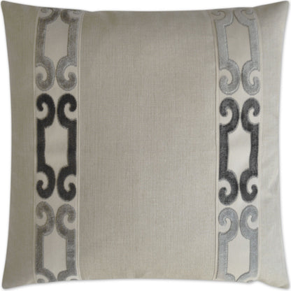 St. Raphael by DV Kap Home. Made from 30% polyester, 70% viscose in a transitional style.
