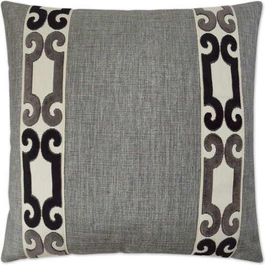 St. Raphael by DV Kap Home. Made from 30% polyester, 70% viscose in a transitional style.