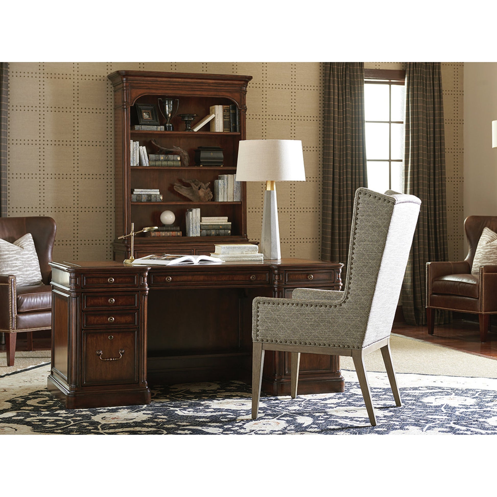 Morgan Executive Desk by Sligh. Made from unique in a traditional style.
