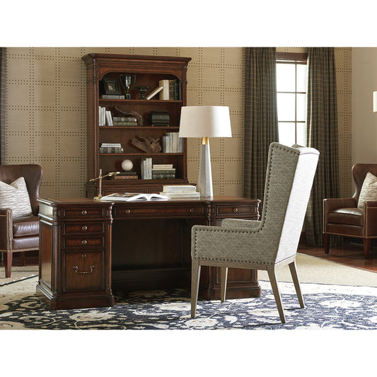 Morgan Executive Desk by Sligh. Made from unique in a traditional style.