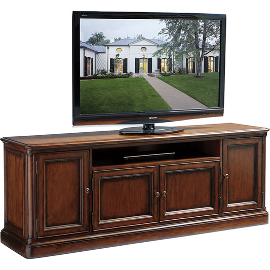 Waycroft Media Console by Sligh. Made from unique in a traditional style.
