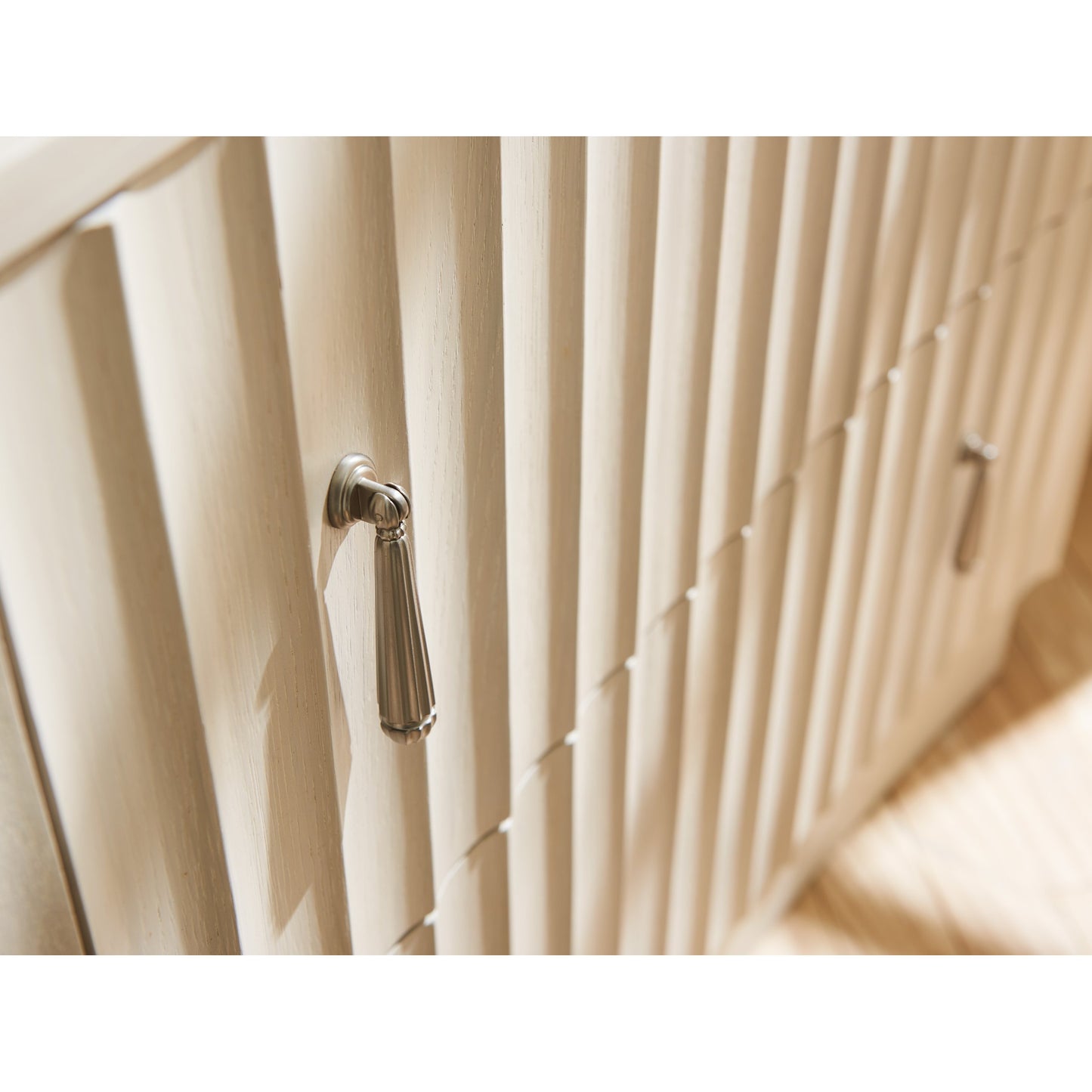 003 SI-1770820 | Additional Silo | Birkdale File Chest by Sligh in linen white. Made from unique in a transitional style.