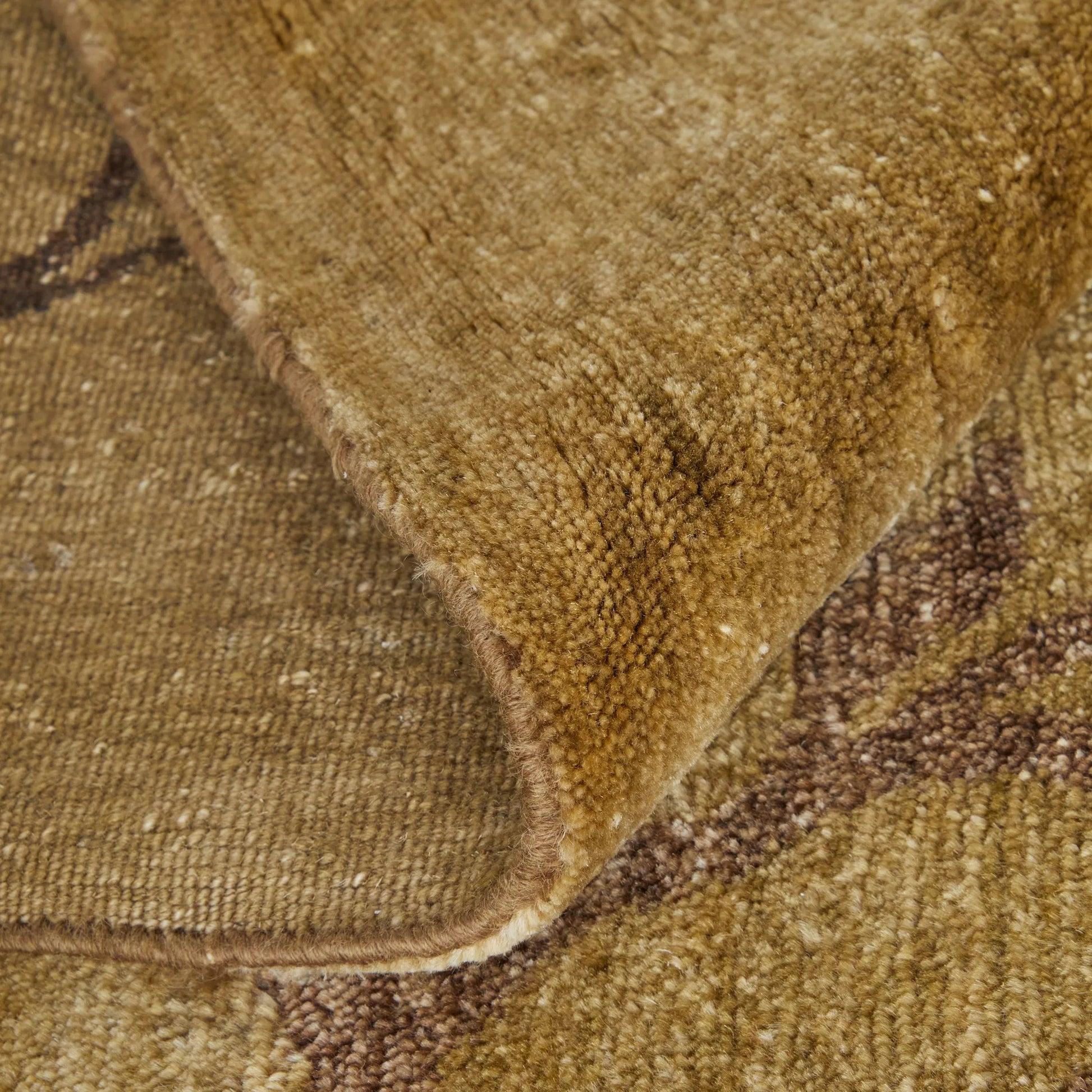 Cordonnet Transitional & Botanical Rug - 7151F by Feizy. Made from wool in a unique style.