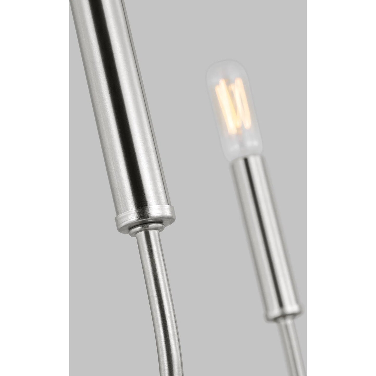 039 SI-2226113 | Closeup | Greenwich Five Light Chandelier by Visual Comfort & Co.. Made from steel in a unique style.