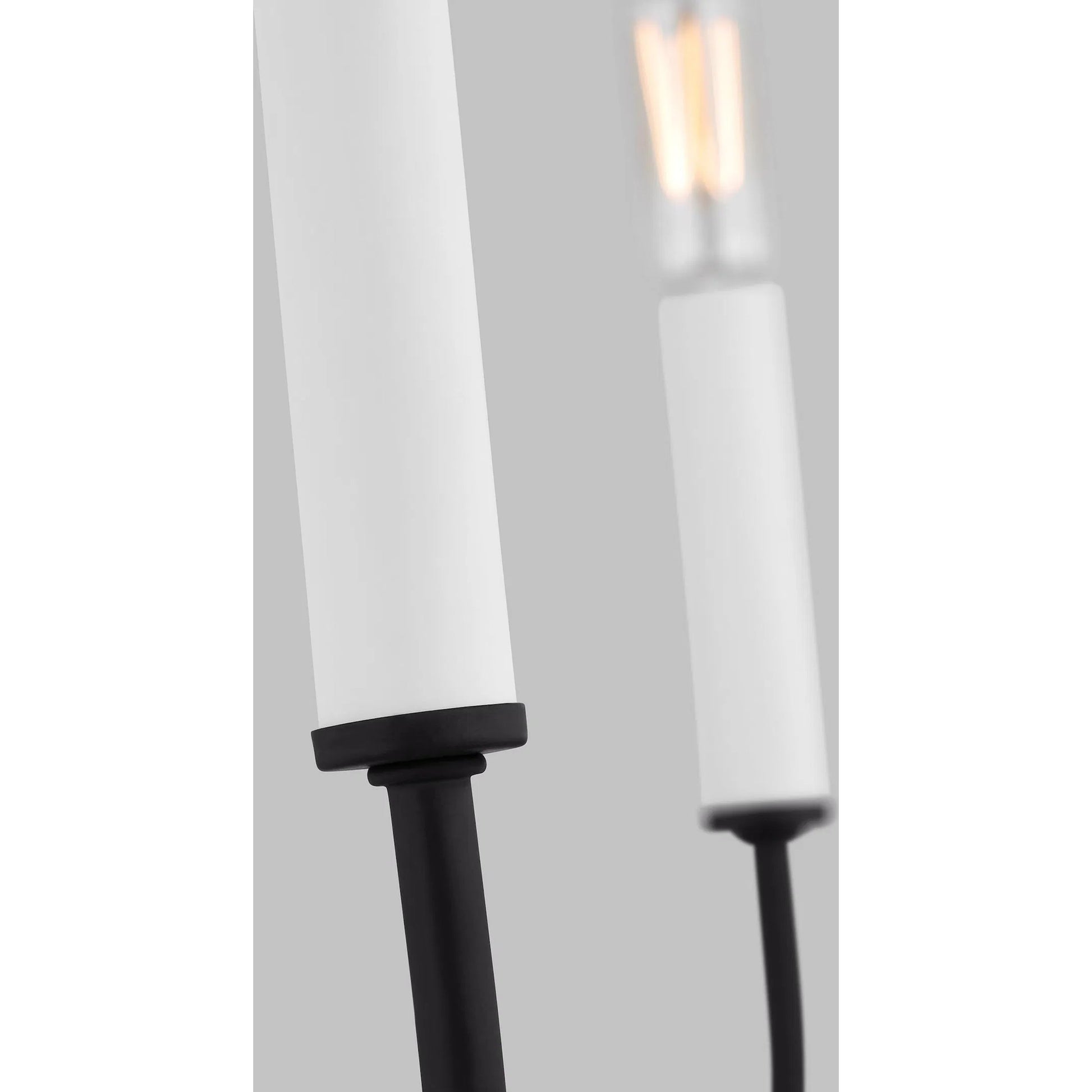 Greenwich Five Light Chandelier by Visual Comfort & Co.. Made from steel in a unique style.