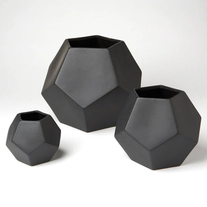 Faceted Vase by Global Views. Made from ceramic in a modern style.