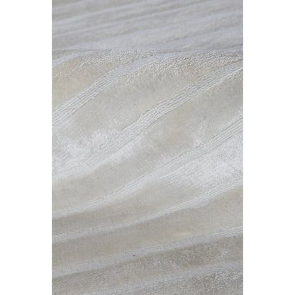 High Low Rug by Exquisite Rugs. Made from viscose in a unique style.