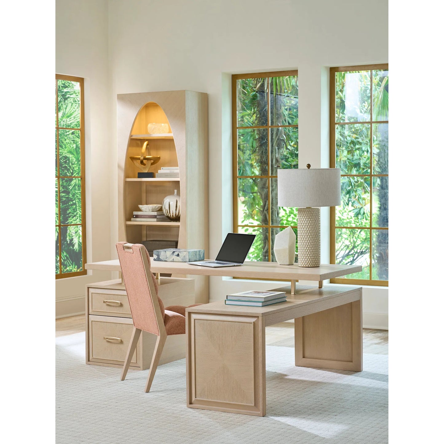 002 SI-2243935 | Lifestyle | Apogee Modular Return by Sligh in sandscape. Made from unique in a transitional style.