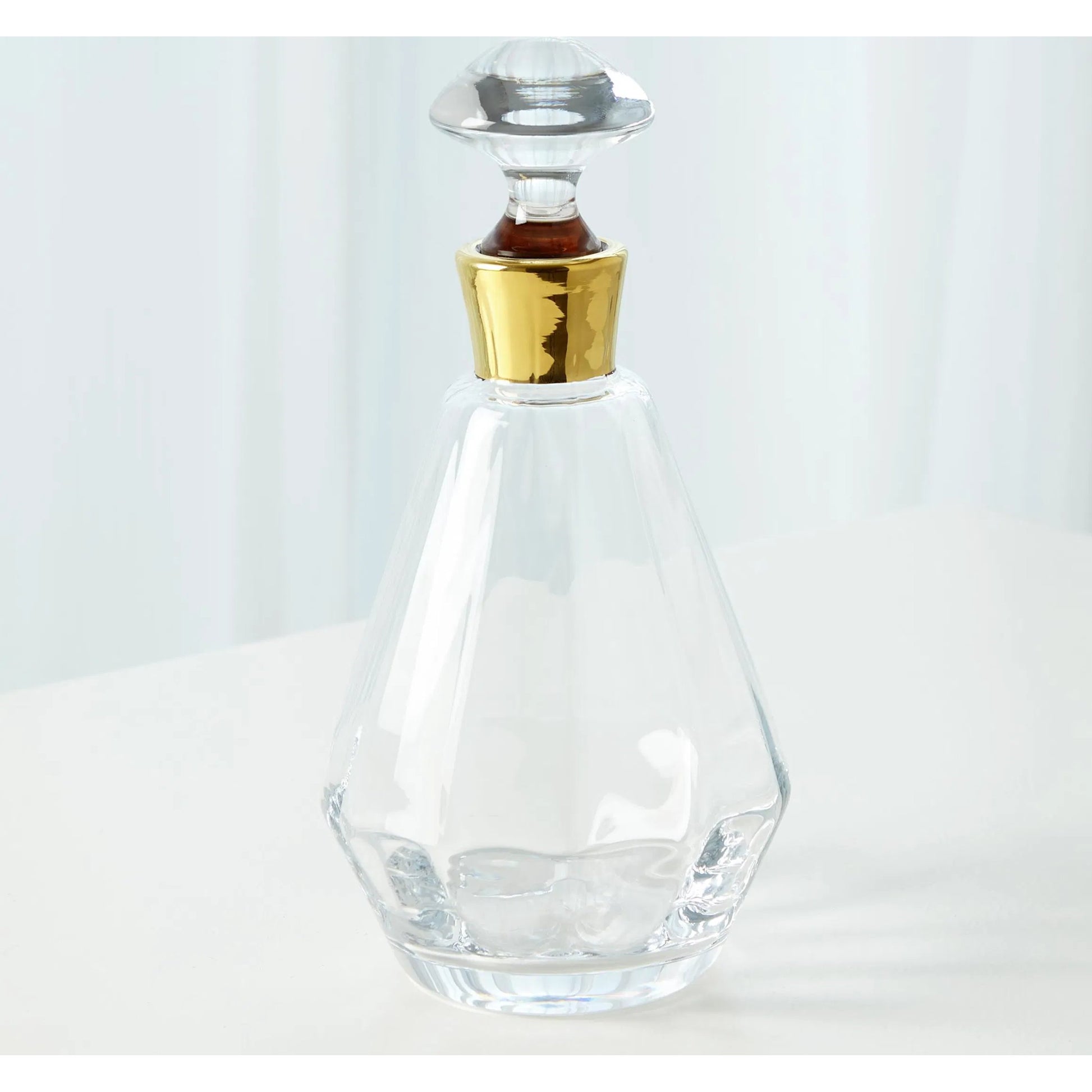 Pri Decanter by Global Views. Made from glass in a transitional style.