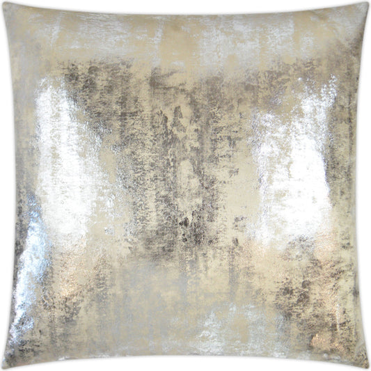 Dazzle by DV Kap Home. Made from 100% polyester in a modern style.