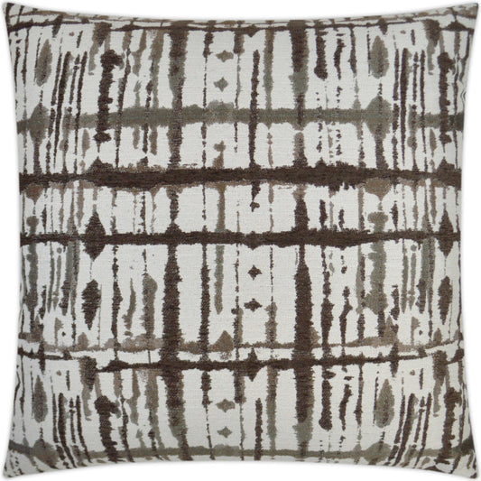 Maddox by DV Kap Home. Made from 100% polyester in a modern style.