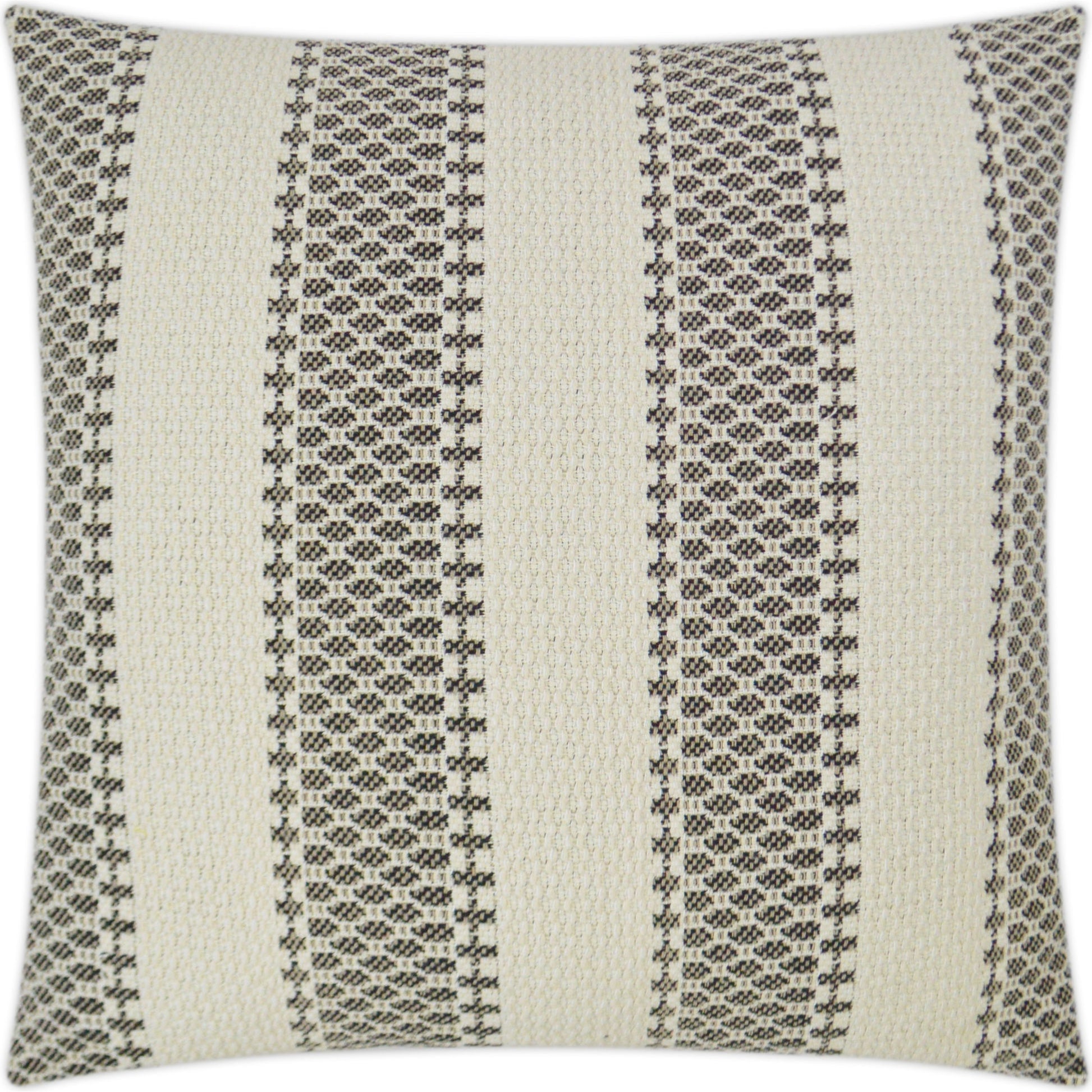 Juniper by DV Kap Home. Made from 73% cotton, 24% polyester, 3% nylon in a coastal style.