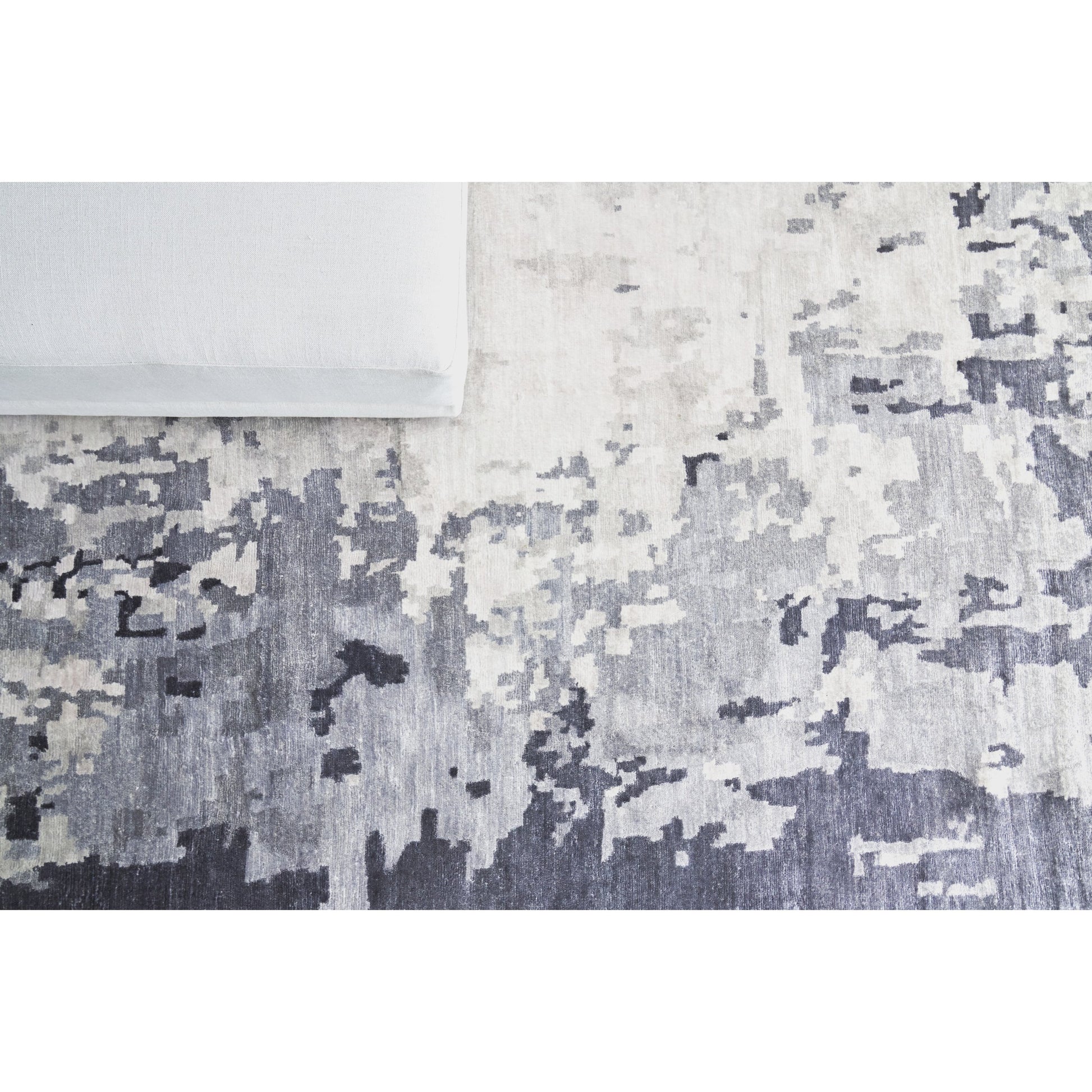 Bamboo Silk Rug by Exquisite Rugs in blue, gray. Made from bamboo silk in a unique style.