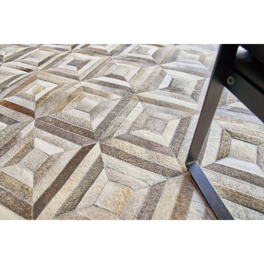 Natural Hide 3361 Rug by Exquisite Rugs in silver. Made from leather hide in a unique style.
