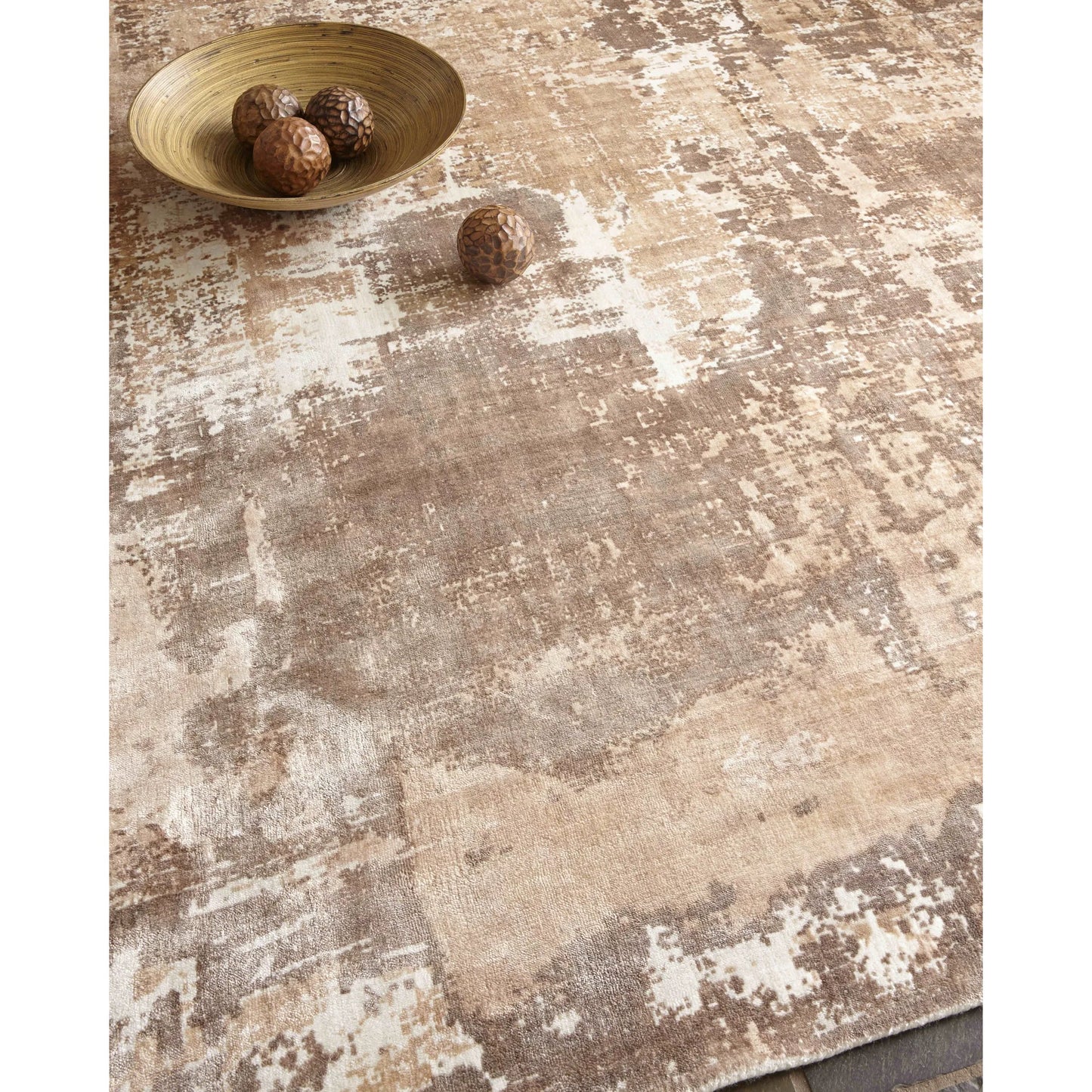083 SI-2221874 | Lifestyle | Koda Rug by Exquisite Rugs. Made from bamboo silk in a unique style.