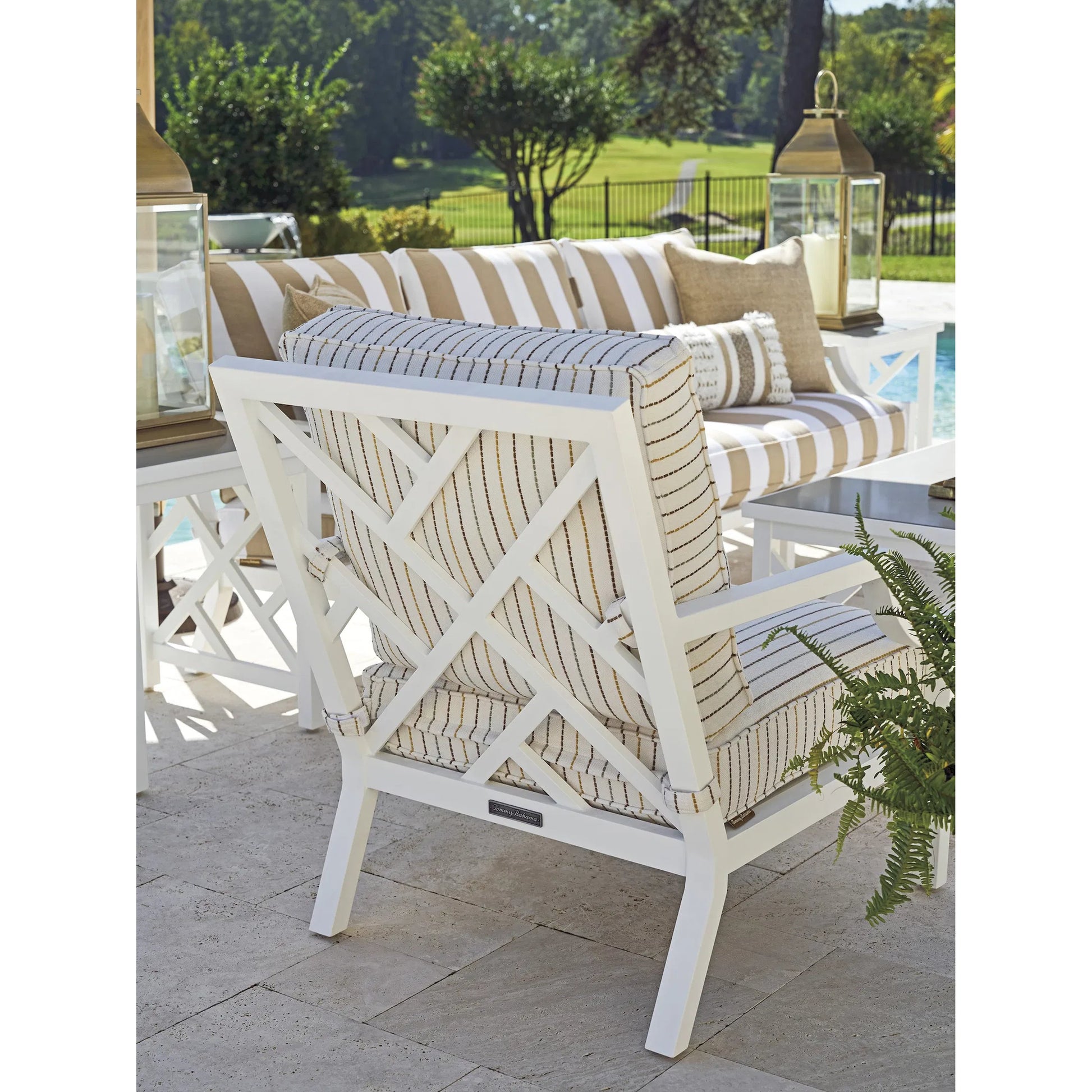 Island Classic Lounge Chair by Tommy Bahama Outdoor in white, ivory and white. Made from aluminum, fabric in a unique style.